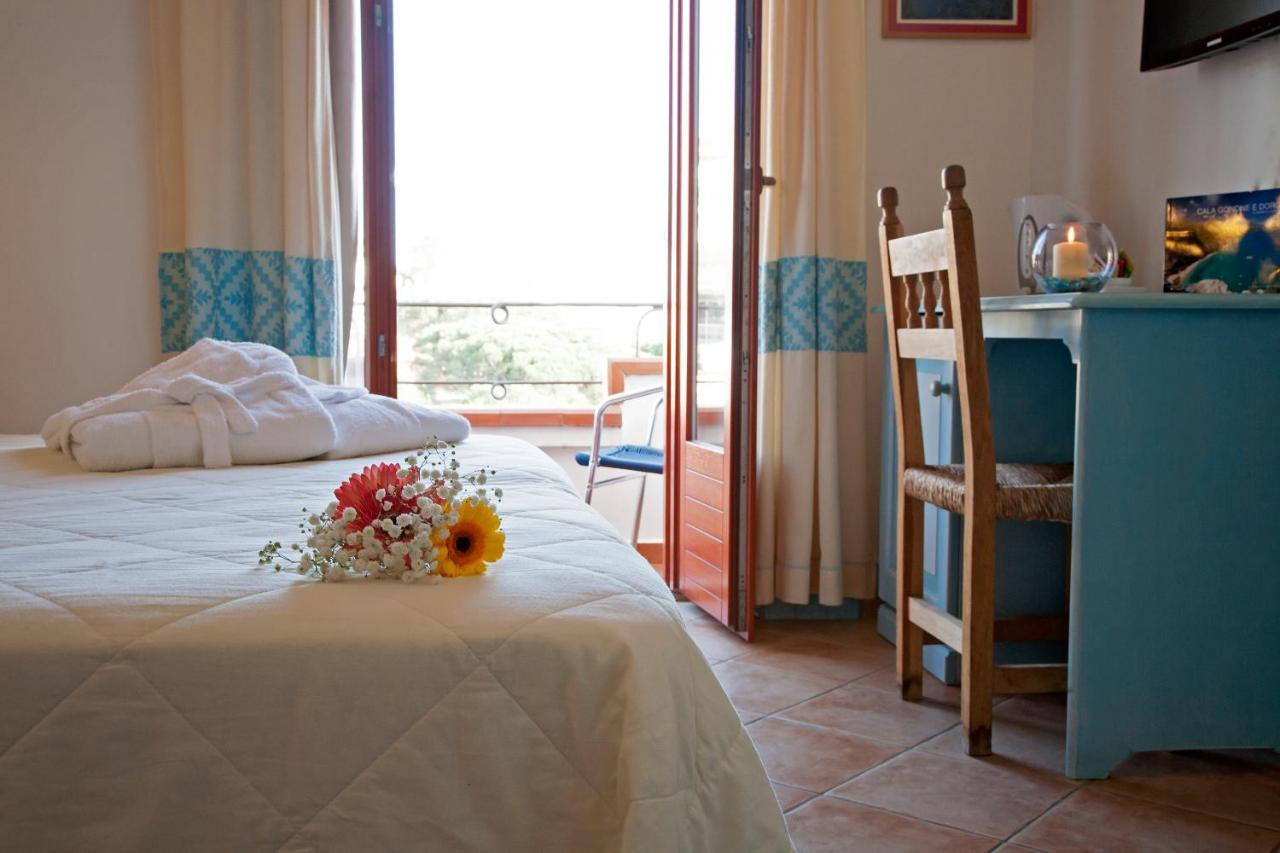 Bue Marino Hotel & Roof Lounge Cala Gonone Exterior foto