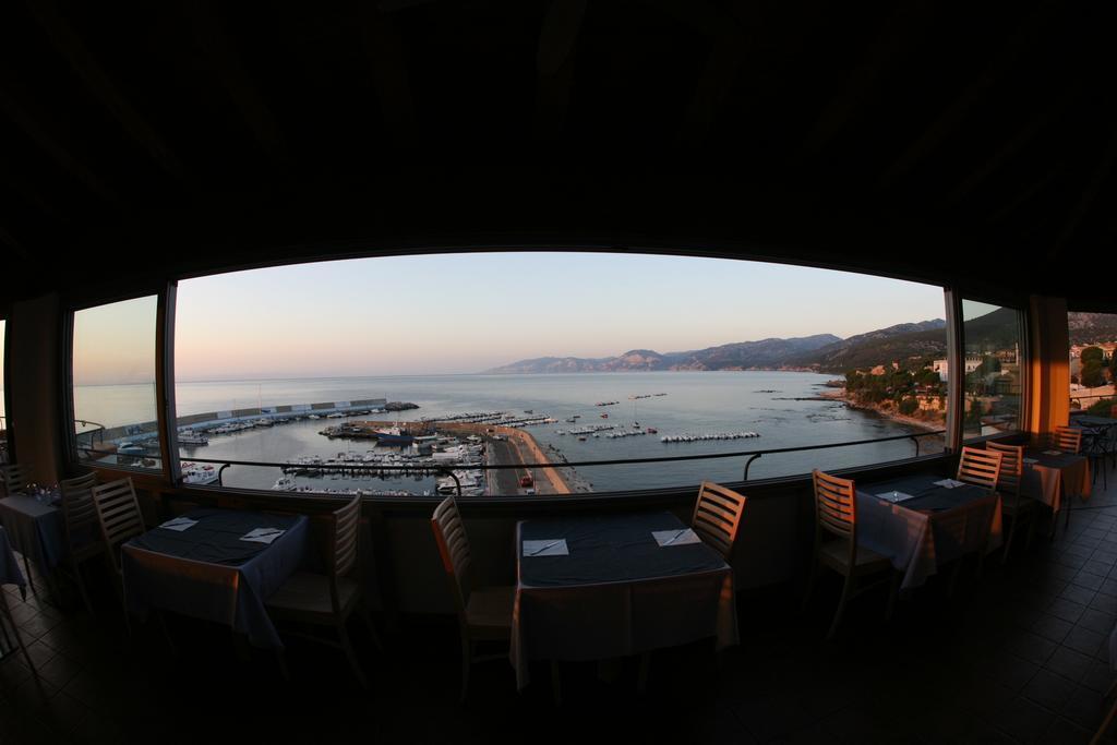 Bue Marino Hotel & Roof Lounge Cala Gonone Exterior foto
